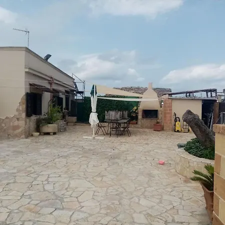 Casa Lella فندق *