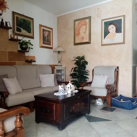 Casa Lella فندق *